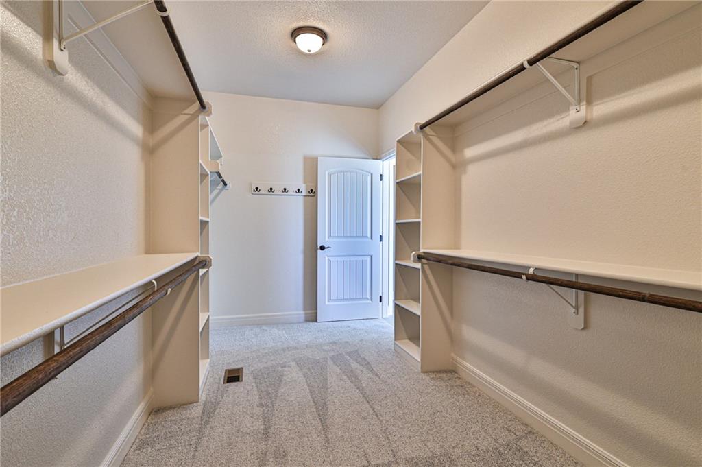 10323 N Winchester Avenue