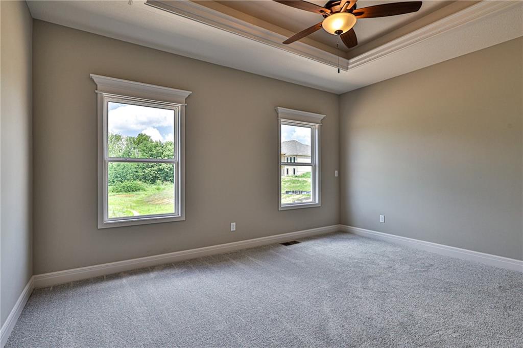 10323 N Winchester Avenue