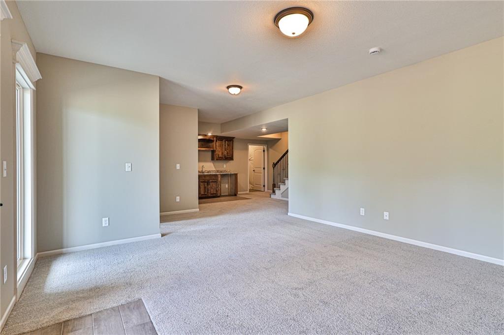 10323 N Winchester Avenue