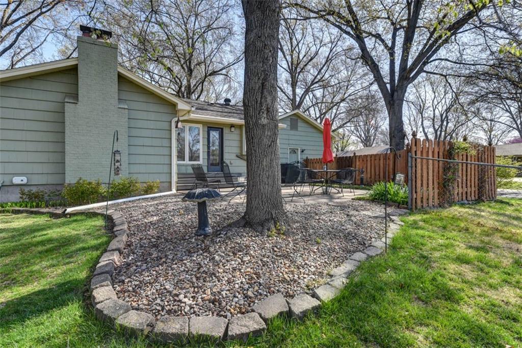 7501 W 99th Terrace