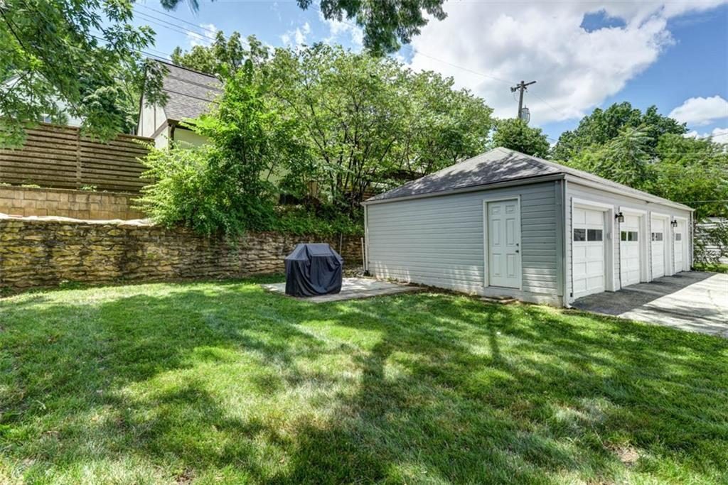 627 E Meyer Boulevard