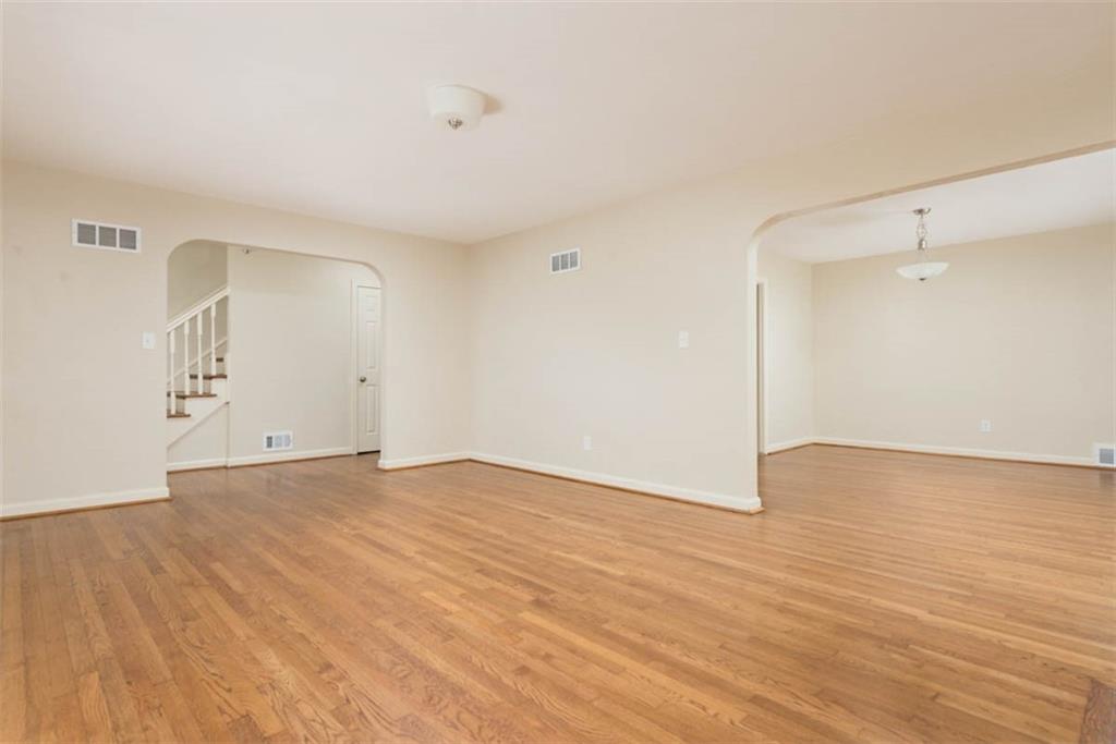 627 E Meyer Boulevard