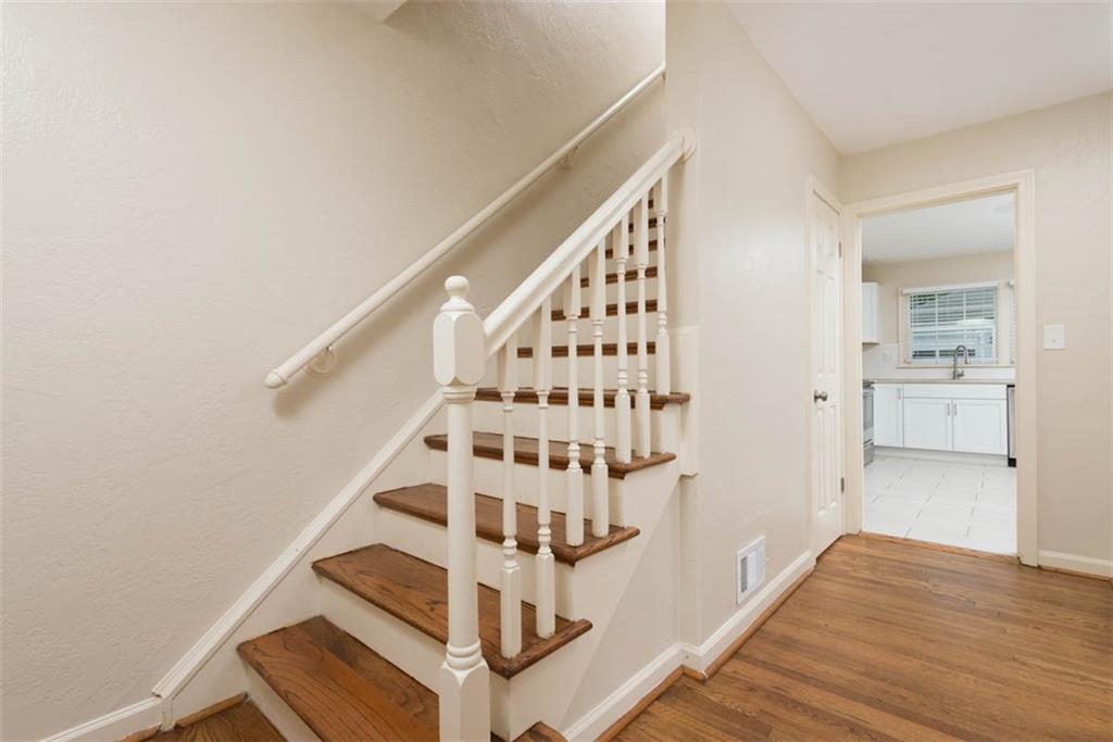 627 E Meyer Boulevard