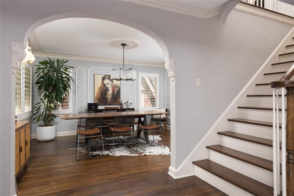 408 E 72nd Terrace
