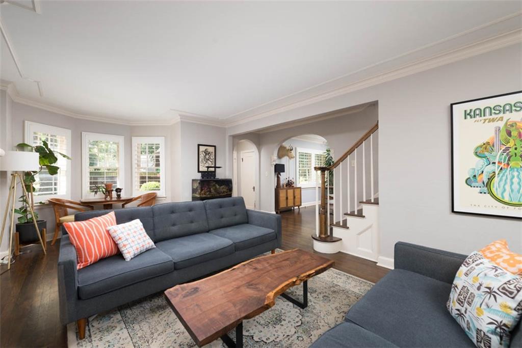 408 E 72nd Terrace