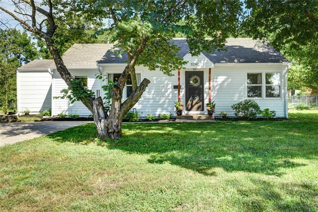 8244 Santa Fe Drive