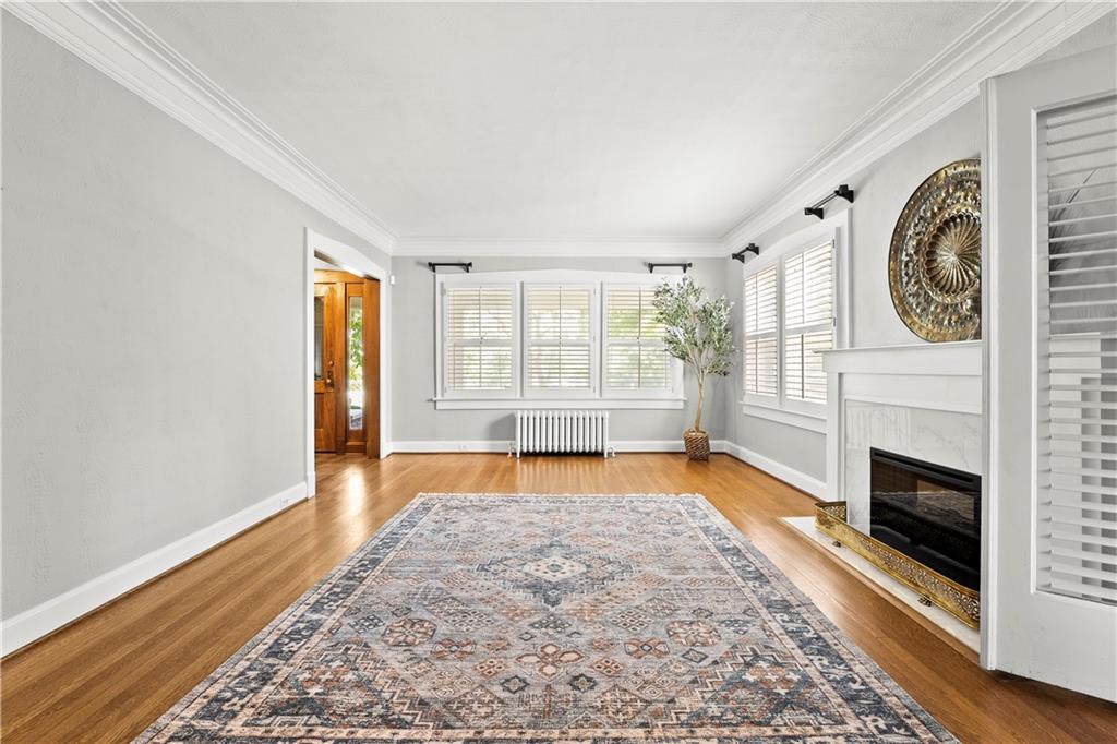 5626 Wyandotte Street