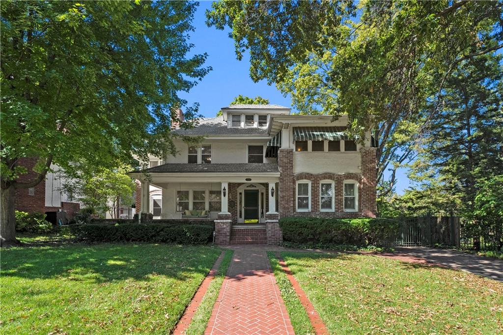 5626 Wyandotte Street