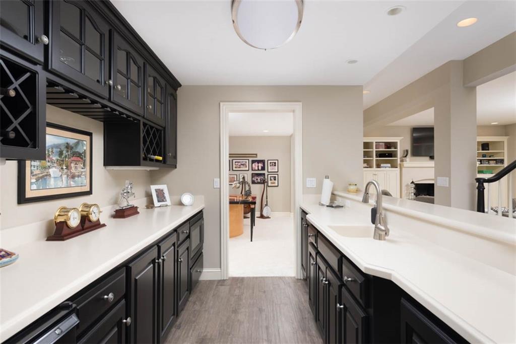 2103 W 116th Street