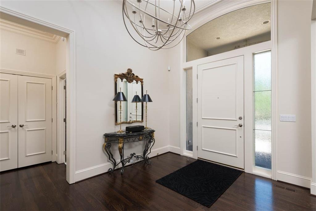 2103 W 116th Street