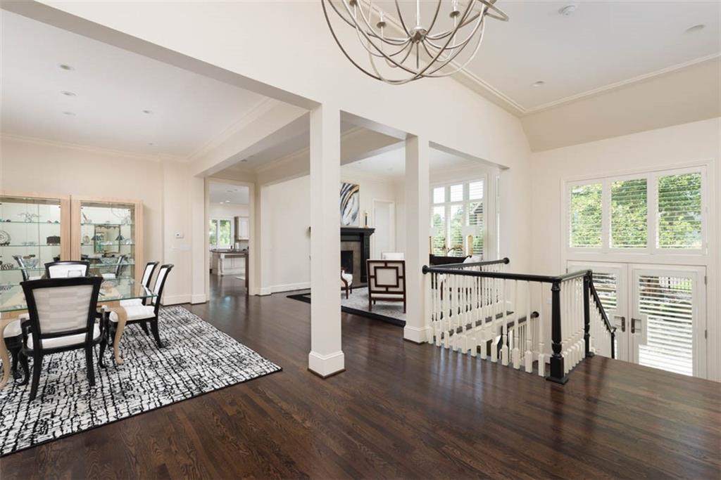 2103 W 116th Street