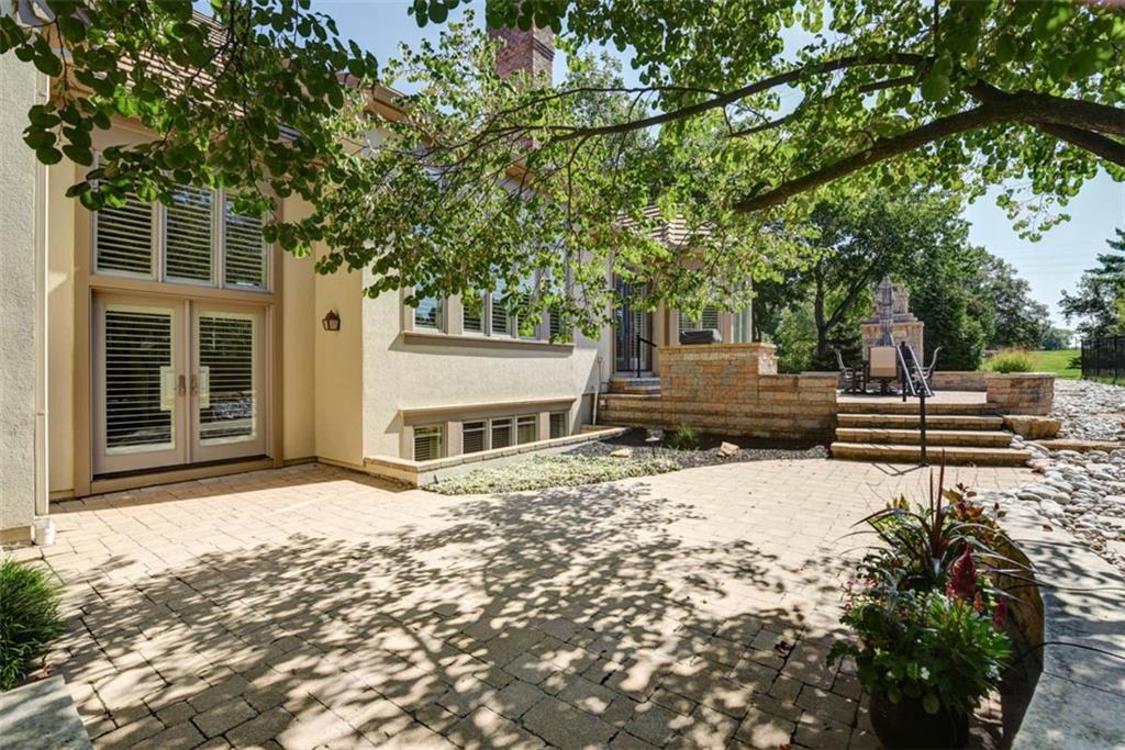 2103 W 116th Street