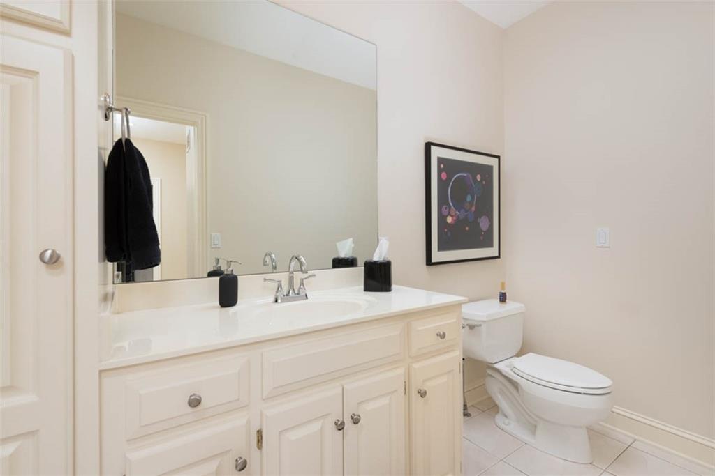 2103 W 116th Street