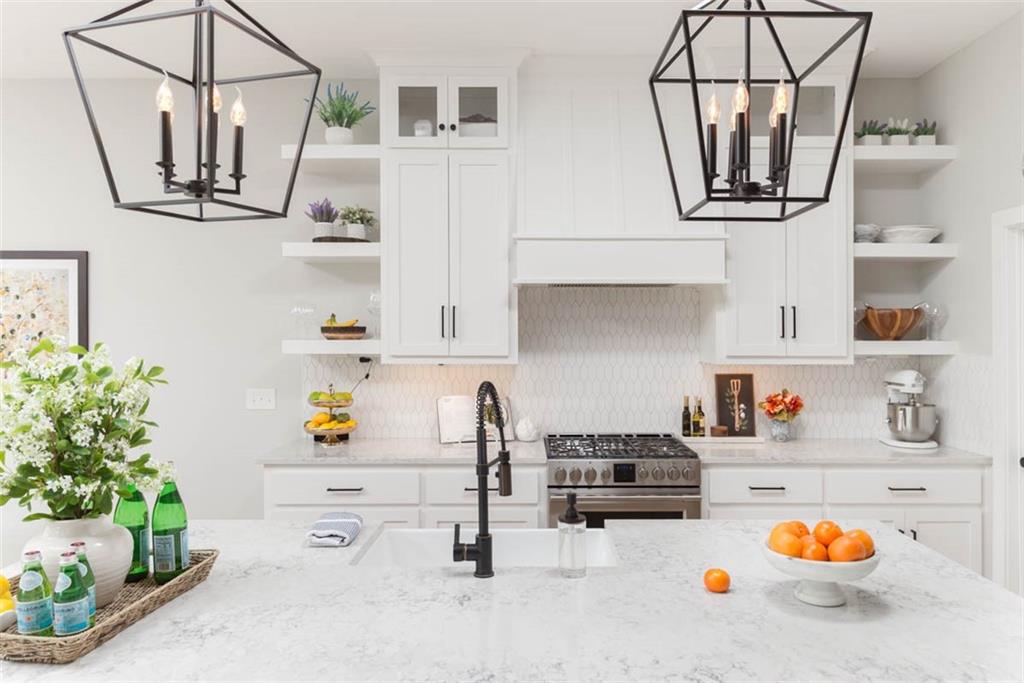24916 W 75th Place