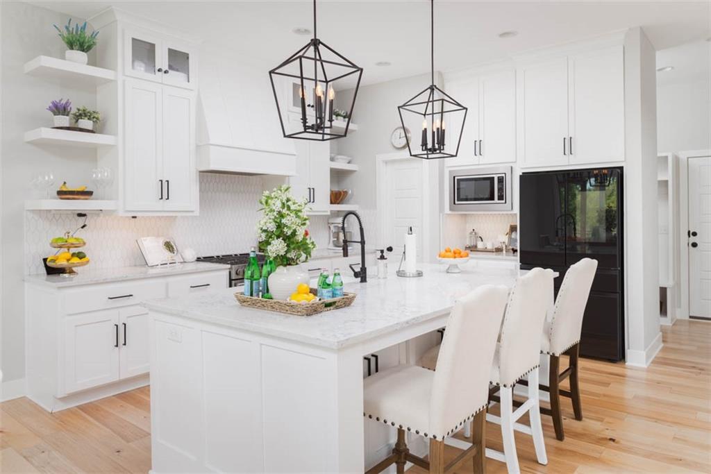 24916 W 75th Place