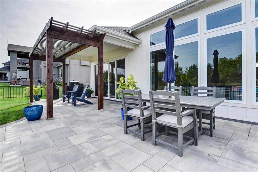 24916 W 75th Place