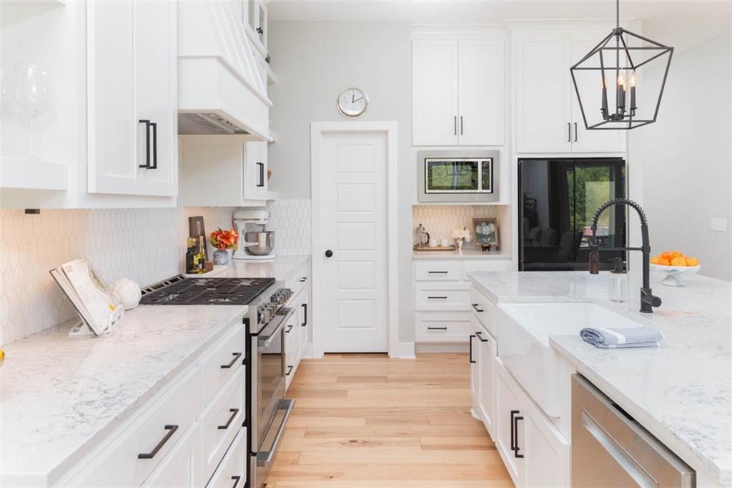 24916 W 75th Place