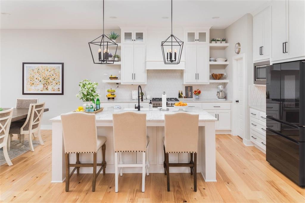 24916 W 75th Place