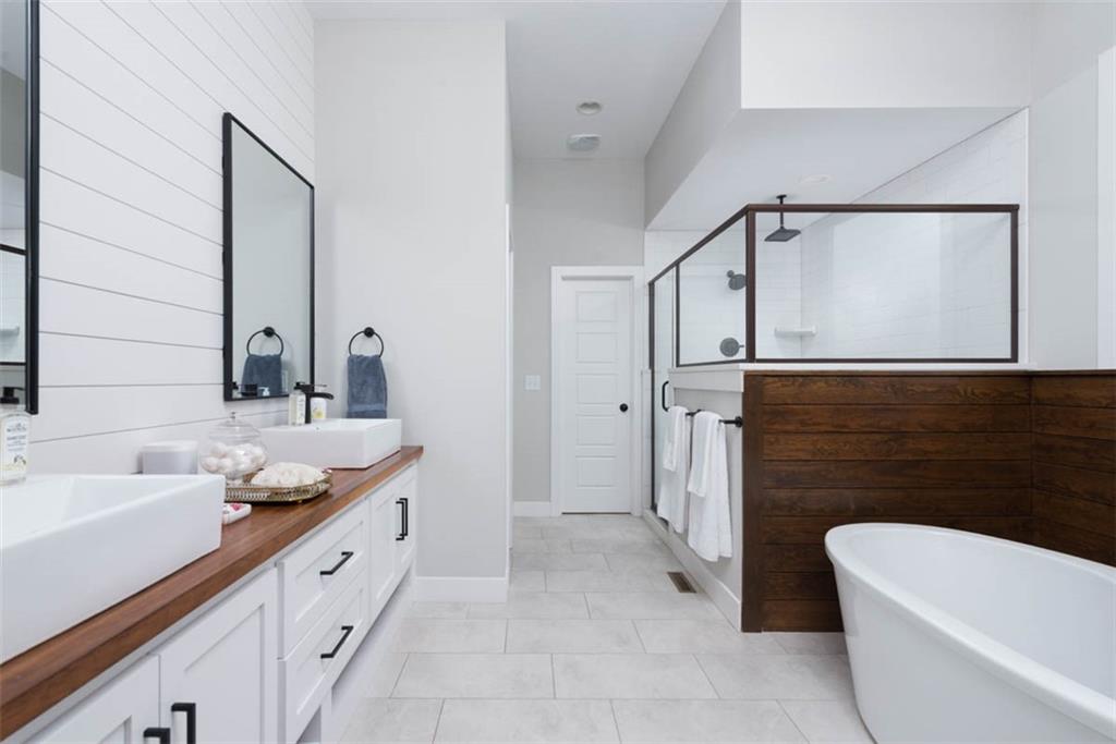 24916 W 75th Place