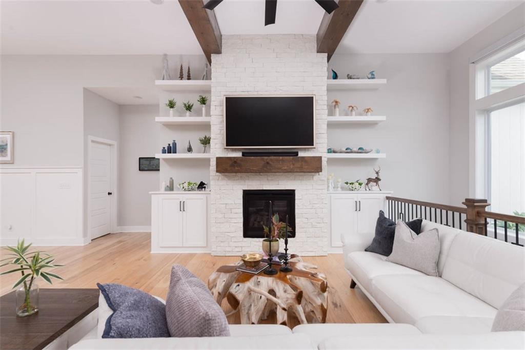 24916 W 75th Place