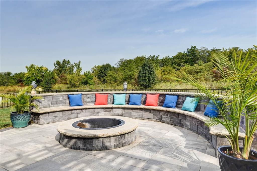 24916 W 75th Place