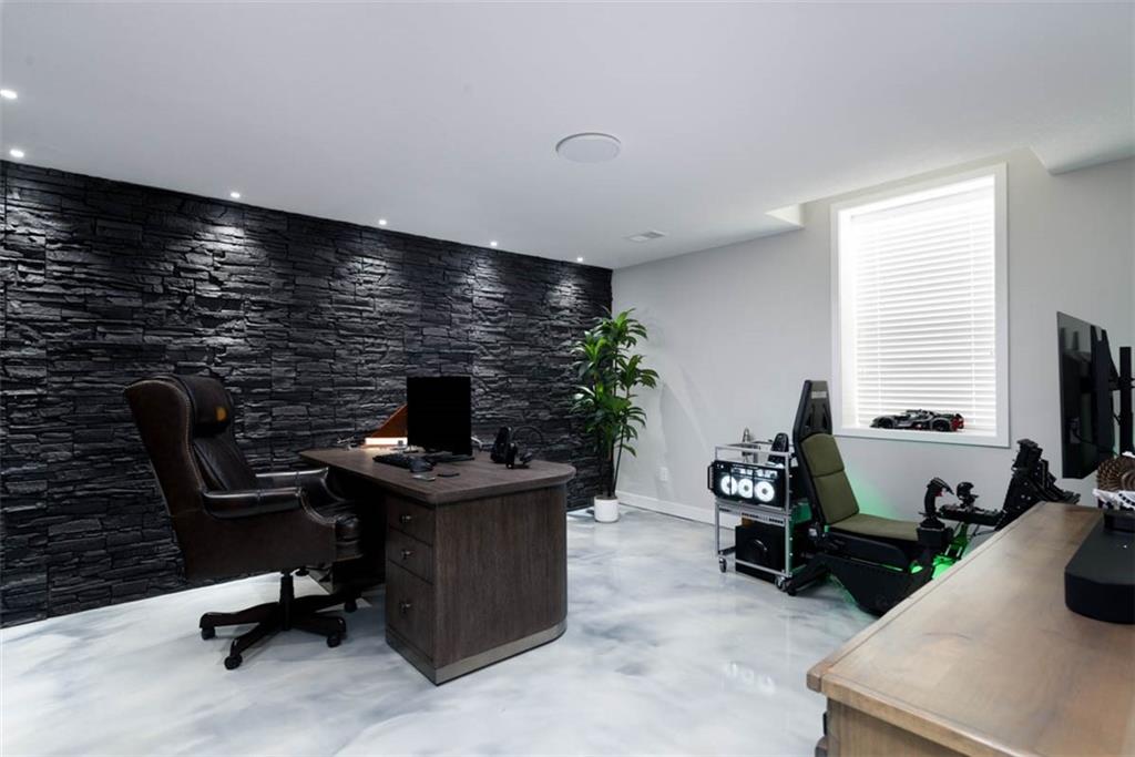 24916 W 75th Place