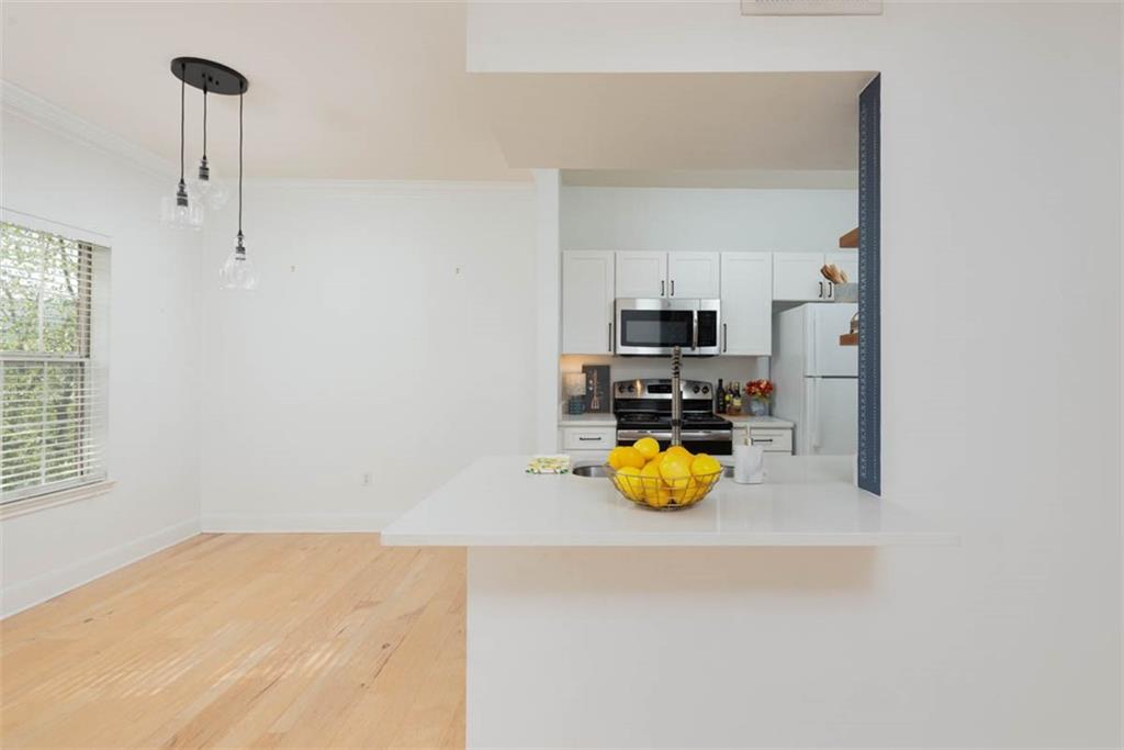 11630 Tomahawk Creek Parkway Unit: E