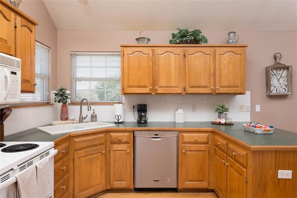 16363 S Sunset Street