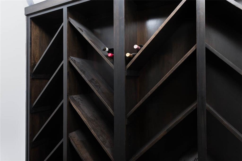 521 NE Hidden View Lane