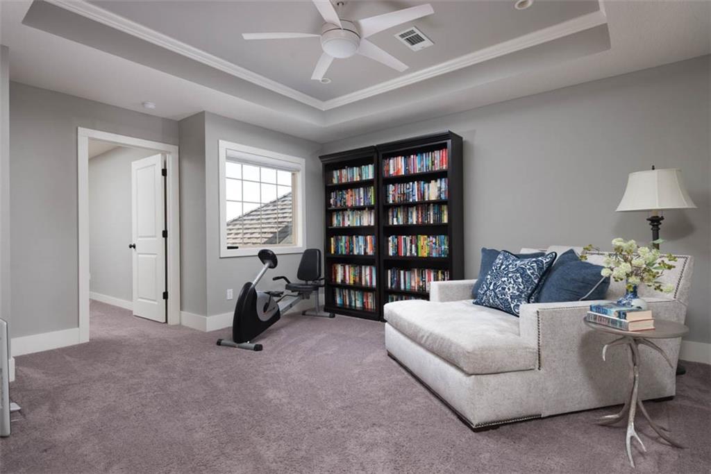 16132 Monrovia Street