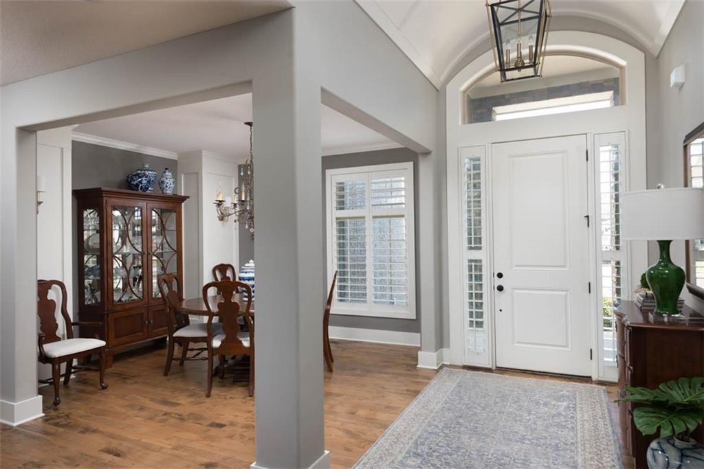 16132 Monrovia Street