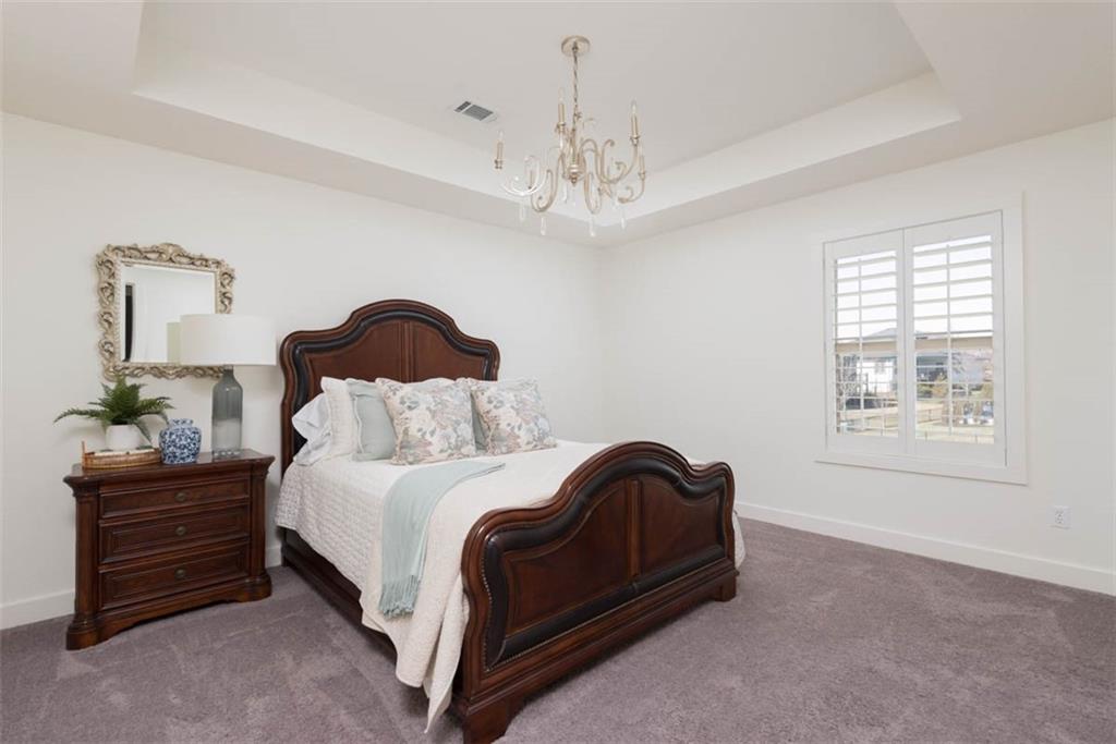 16132 Monrovia Street