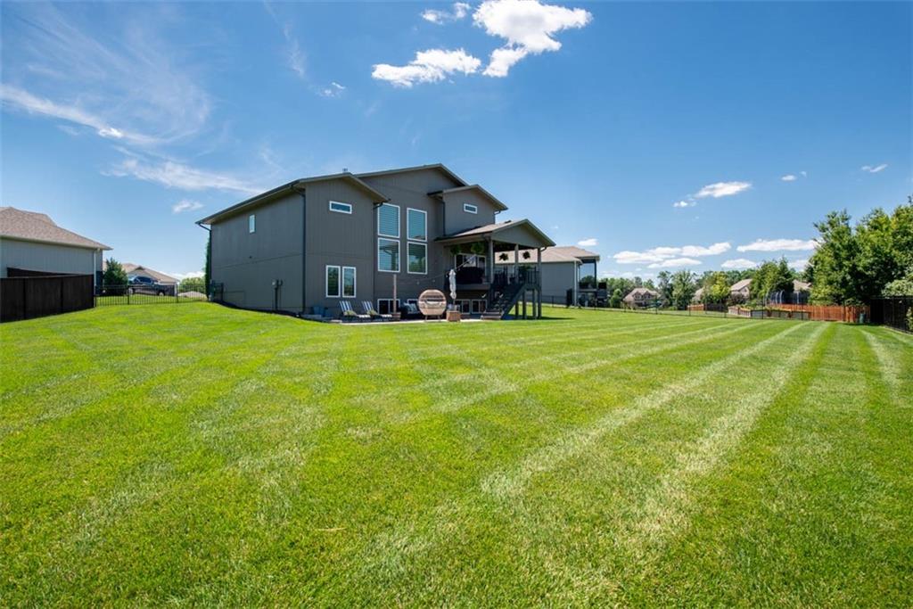 1101 SW Brookside Court