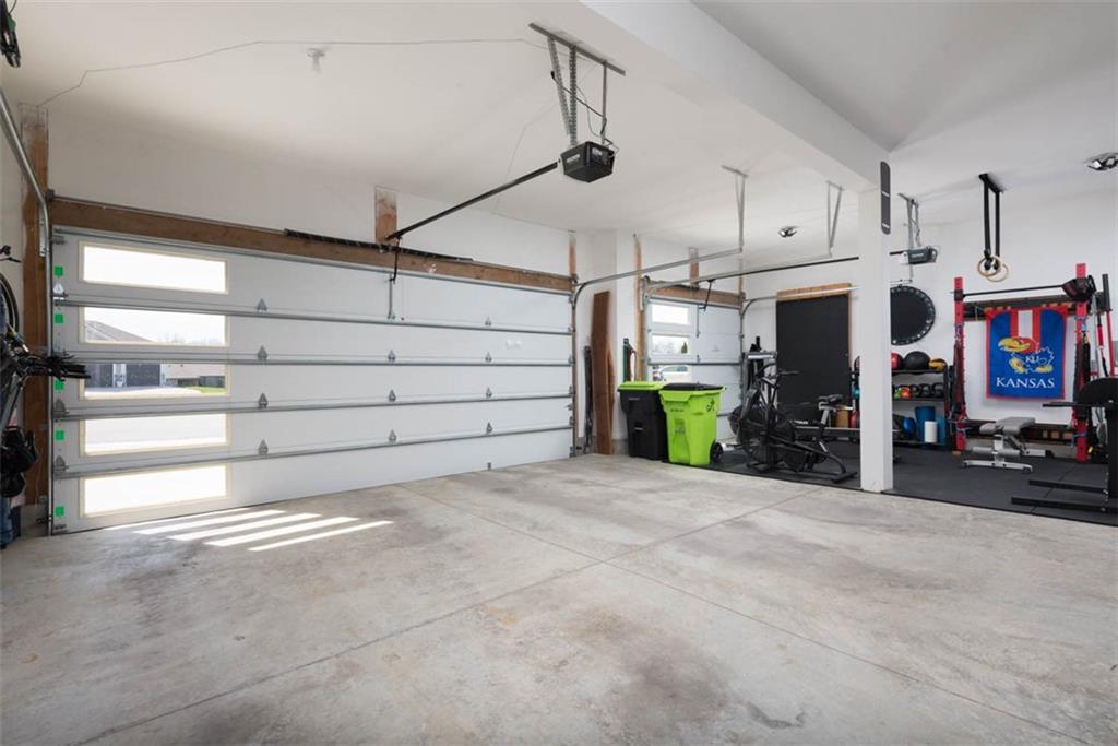 1101 SW Brookside Court