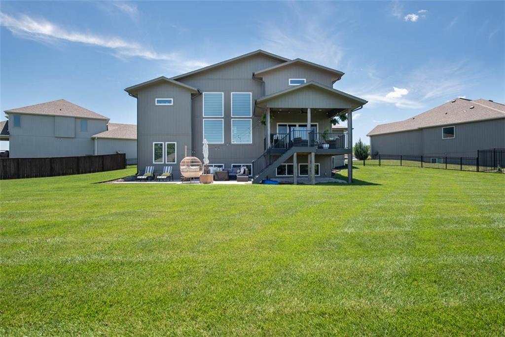 1101 SW Brookside Court