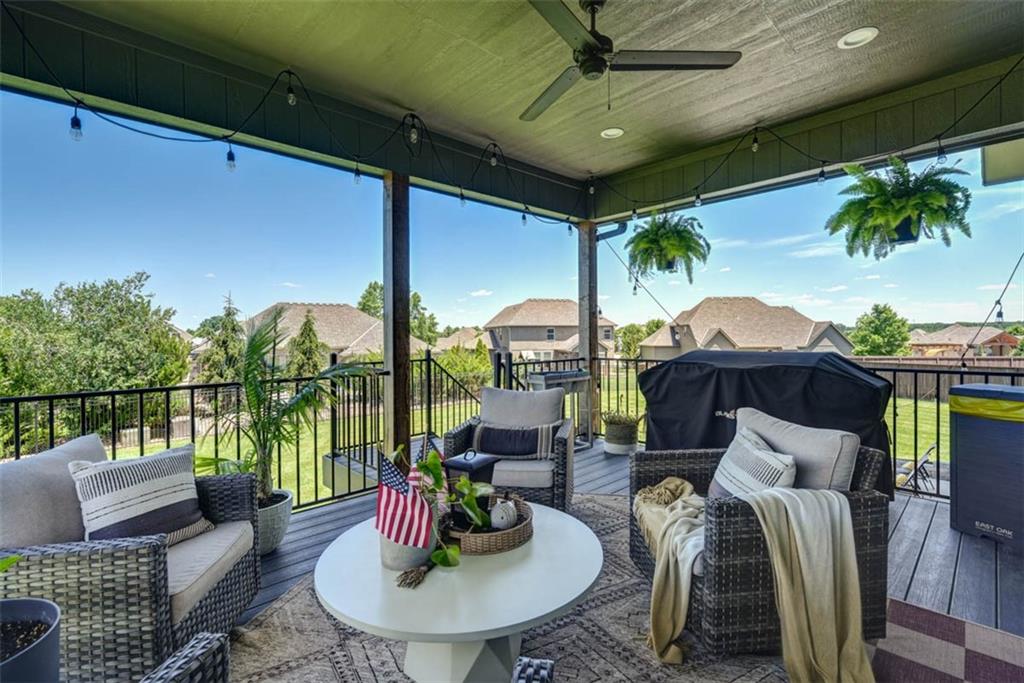 1101 SW Brookside Court