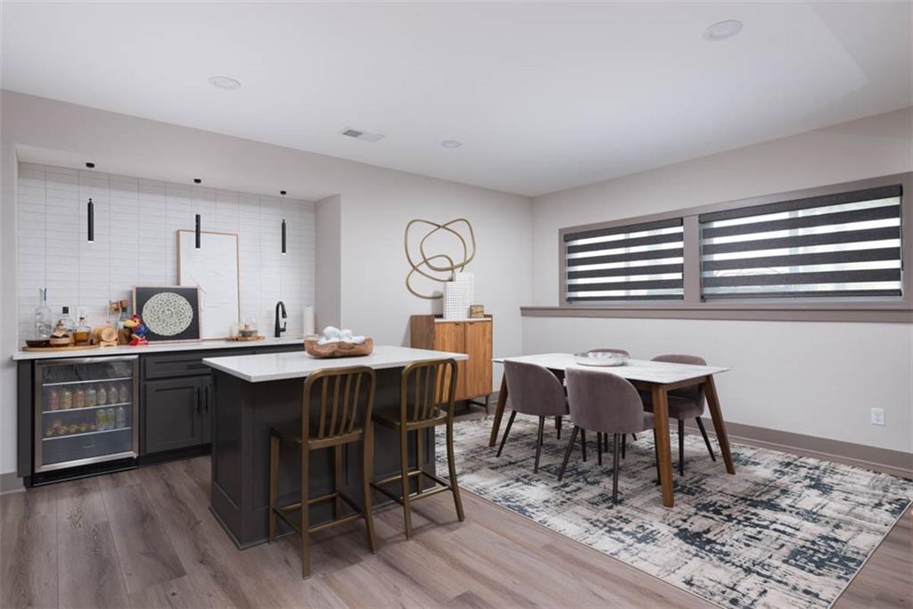 1101 SW Brookside Court