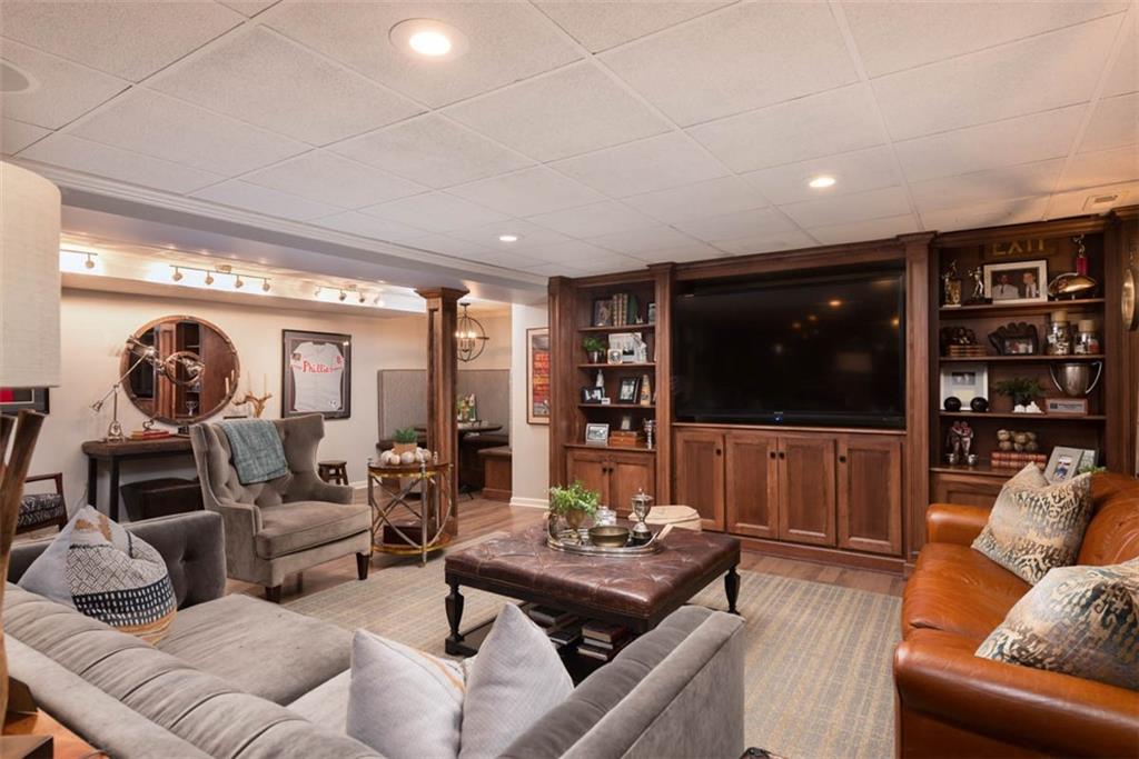8943 Cedar Drive