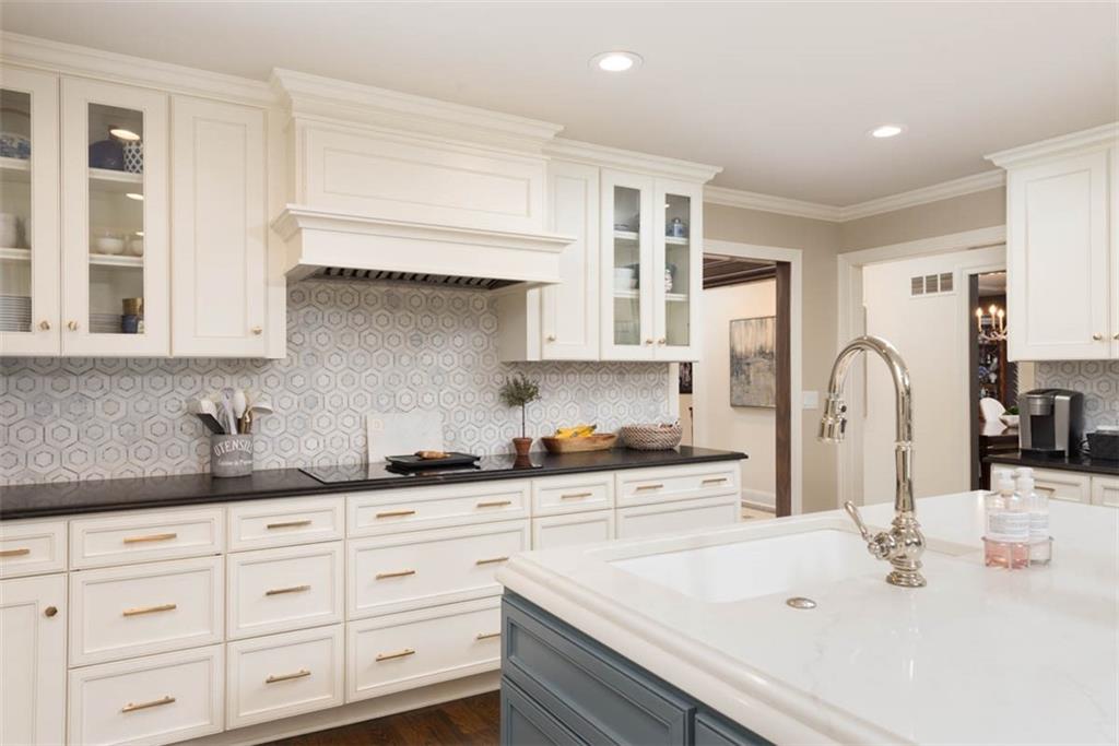 8943 Cedar Drive