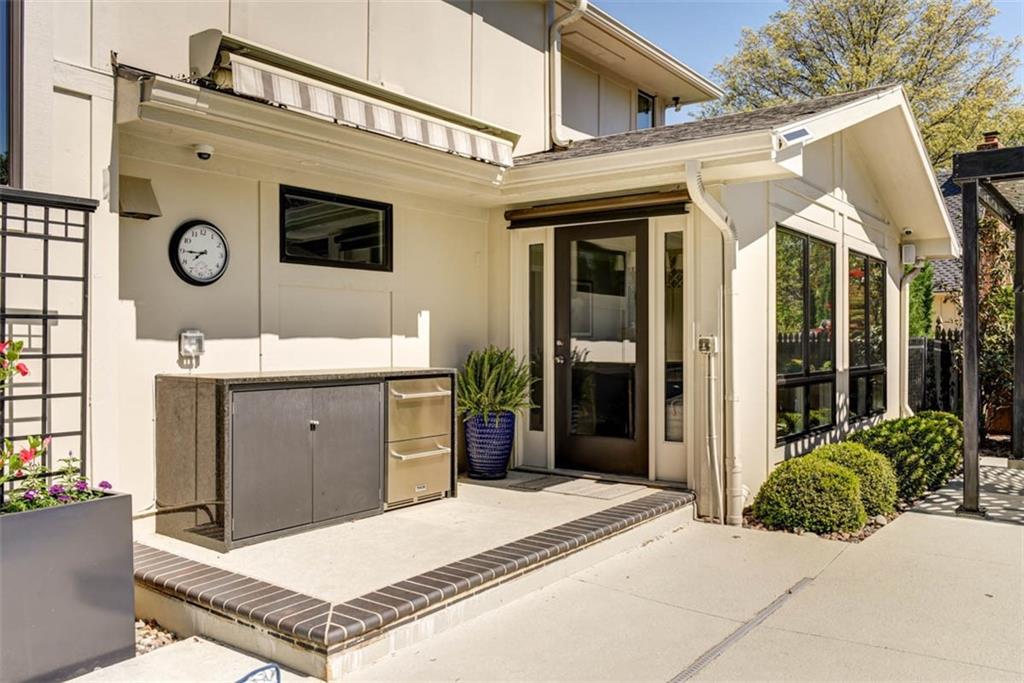 8943 Cedar Drive