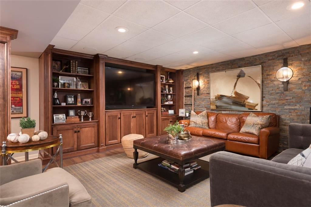 8943 Cedar Drive