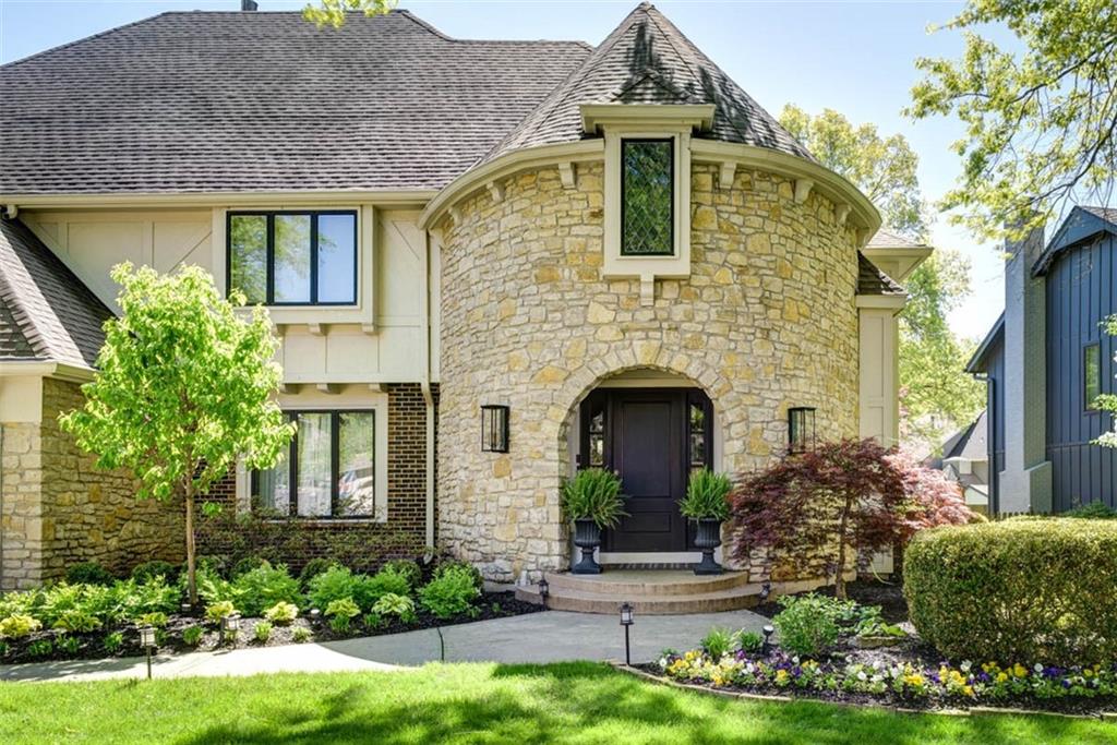 8943 Cedar Drive