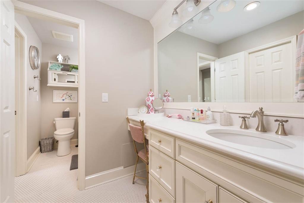 8943 Cedar Drive