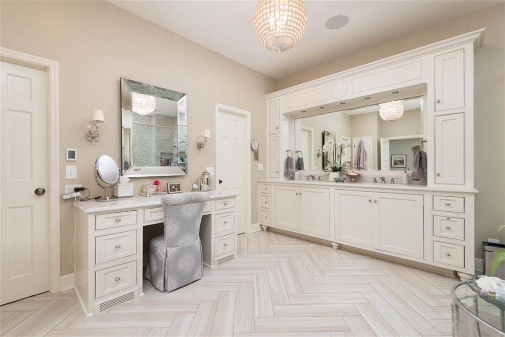 8943 Cedar Drive
