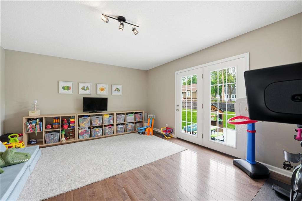 15107 W 83rd Terrace
