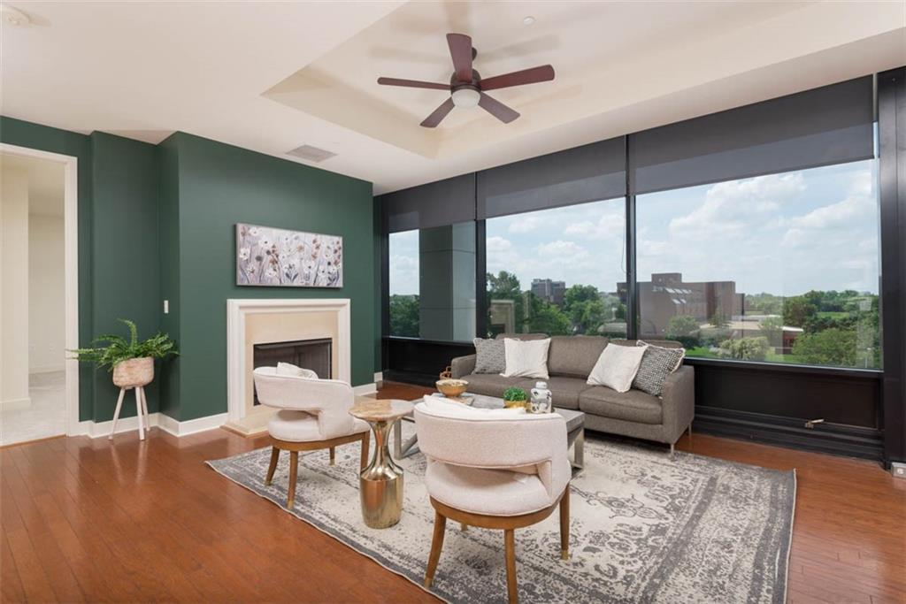 700 W 31st Street Unit: 407