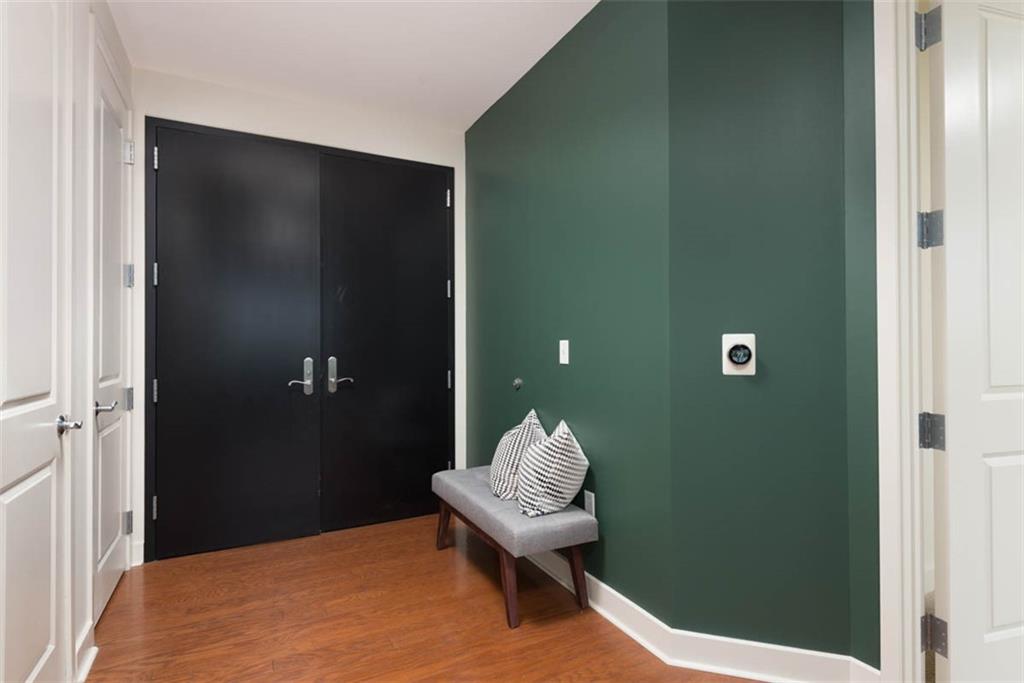700 W 31st Street Unit: 407