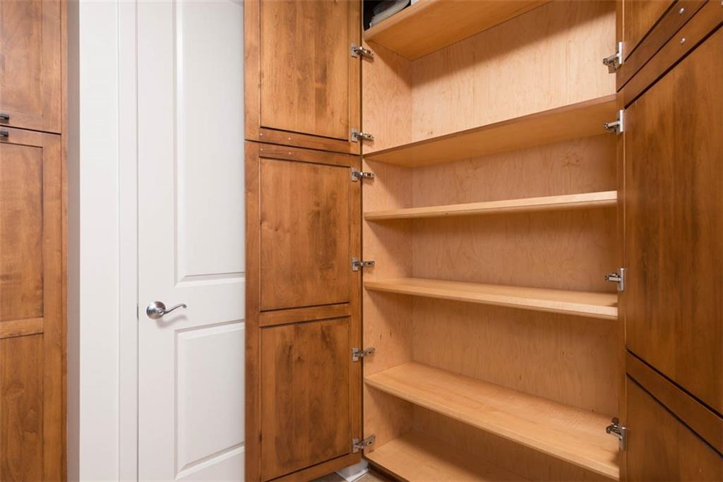 700 W 31st Street Unit: 407