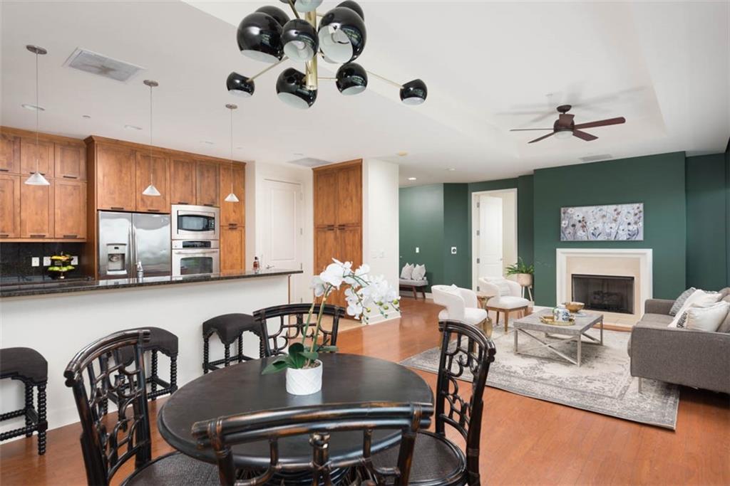 700 W 31st Street Unit: 407