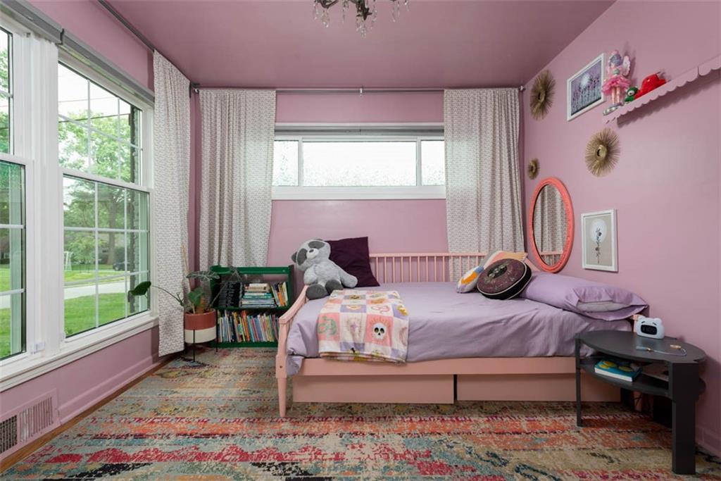2016 W 83rd Terrace